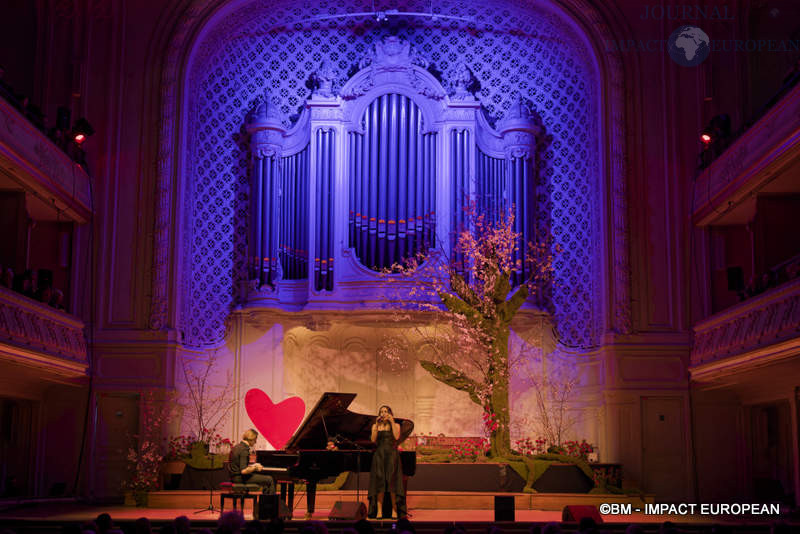 Le pianiste Marc-Olivier Poingt et la chanteuse Carolina Alabau