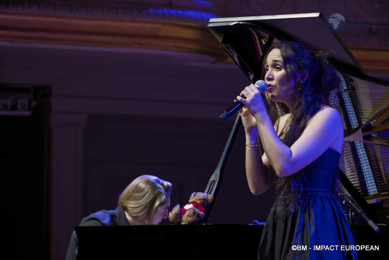 Le pianiste Marc-Olivier Poingt et la chanteuse Carolina Alabau