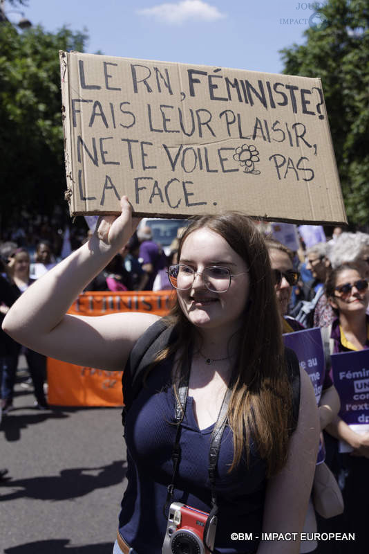 Marche contre l'extrême droite 22