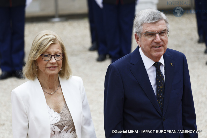 Thomas BACH, Président du CIO et son épouse,
 Claudia BACH