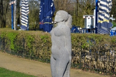 Naaktfiguur van Frits Sieger, Vondelpark, Amsterdam