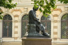 Ludwig Richter Denkmal - Park Brühlscher Garten - Dresden, Saksen, Duitsland (16 augustus 2023)