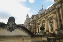 Universiteit voor Schone Kunsten - Brühlsche Terrasse - Dresden, Saksen, Duitsland (16 augustus 2023)