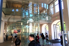 Apple Store (4-5-2018)