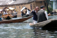 Dal Lake (11-6-2010) (1)