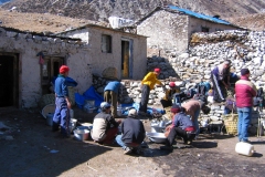 Gorak Shep - Pheriche / Everest Base Camp Trek (20 & 21 nov. 2006)
