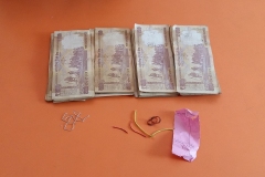 Money bills, tied with wire - Chandigarh (23 oktober 2016)