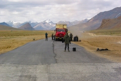 Manali-Leh Highway (4 juni 2011)