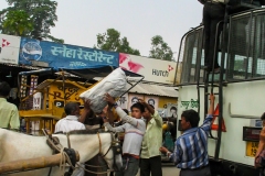 Onderweg in India (Uttarakhand) naar de grens met Nepal (8-10-2006)