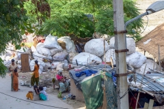 Seen from the window - Black River people - Majnu Ka Tilla, Delhi (4 September 2013)