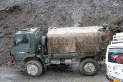 Van Ladakh naar Srinagar: na de Zojila (pas) (9 juni 2010)