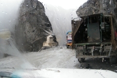 Van Ladakh naar Srinagar: voor de Zojila (pas) (9 juni 2010)