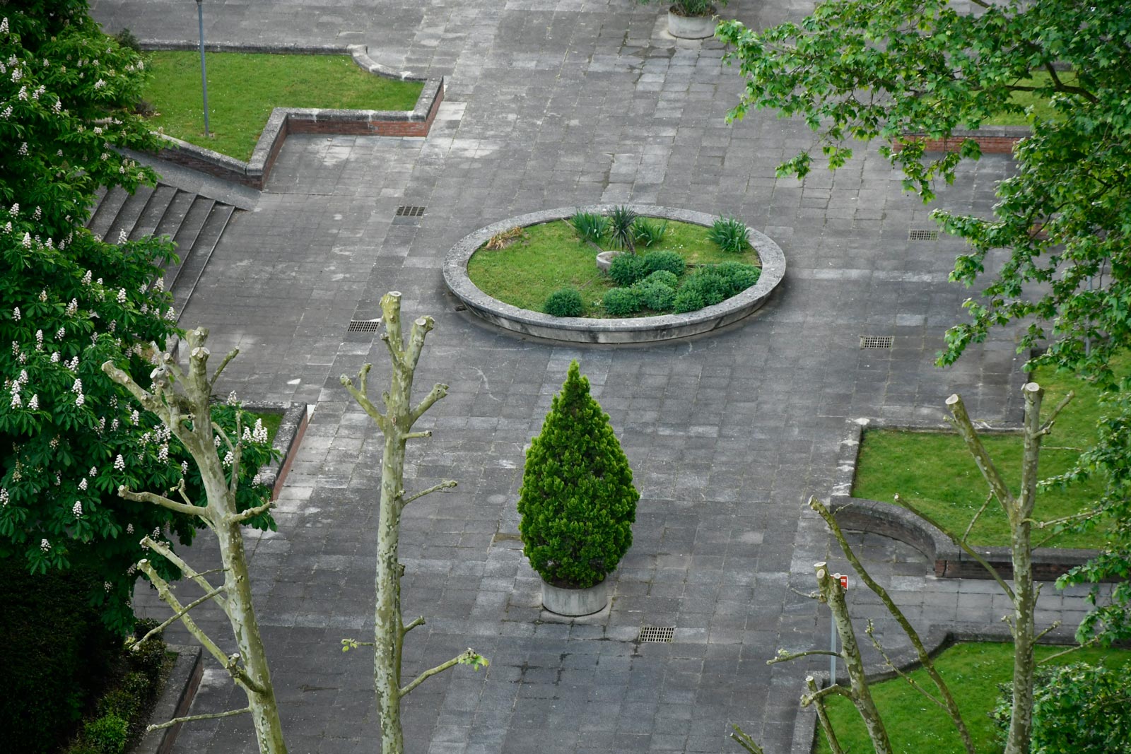 Zicht vanaf de 13e verdieping, 1 Av. Roberto Rossellini, Villeurbanne, Lyon.