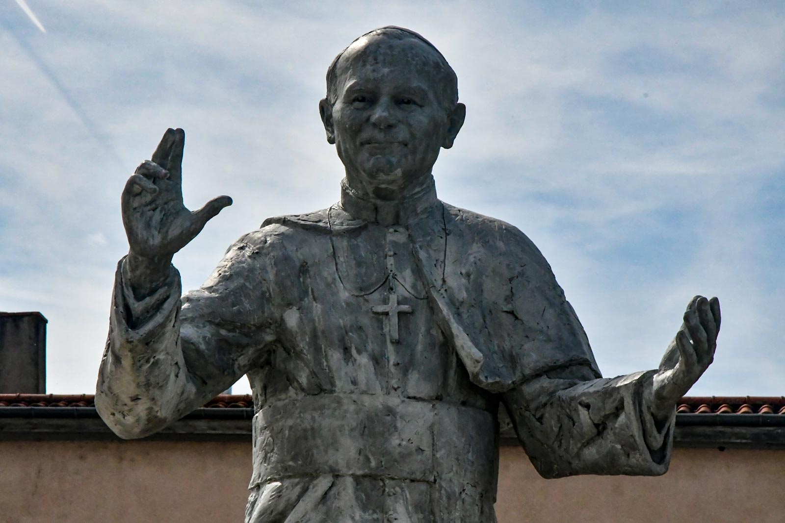 Standbeeld van paus Johannes Paulus II, Place de Fourvière, Lyon (1-5-2026)