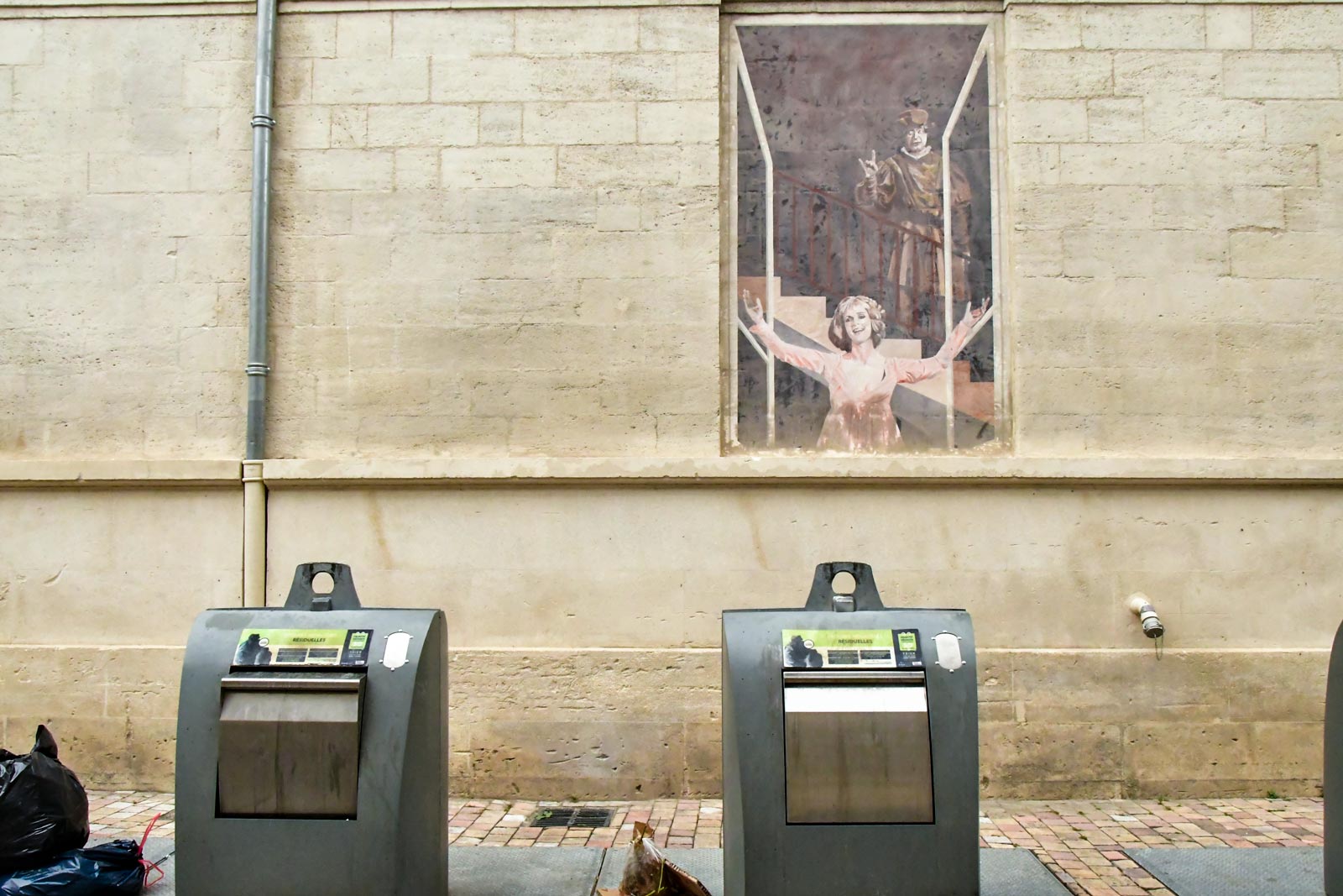 Raamschildering - rue Corneille, Avignon (3-5-2026)