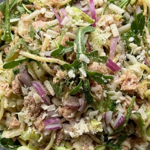 Tonfisksallad med pesto