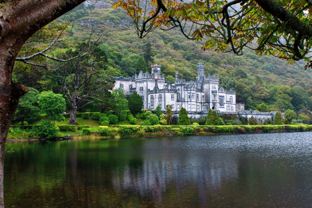 Vista del Castillo de Kylemore, Connemara, 