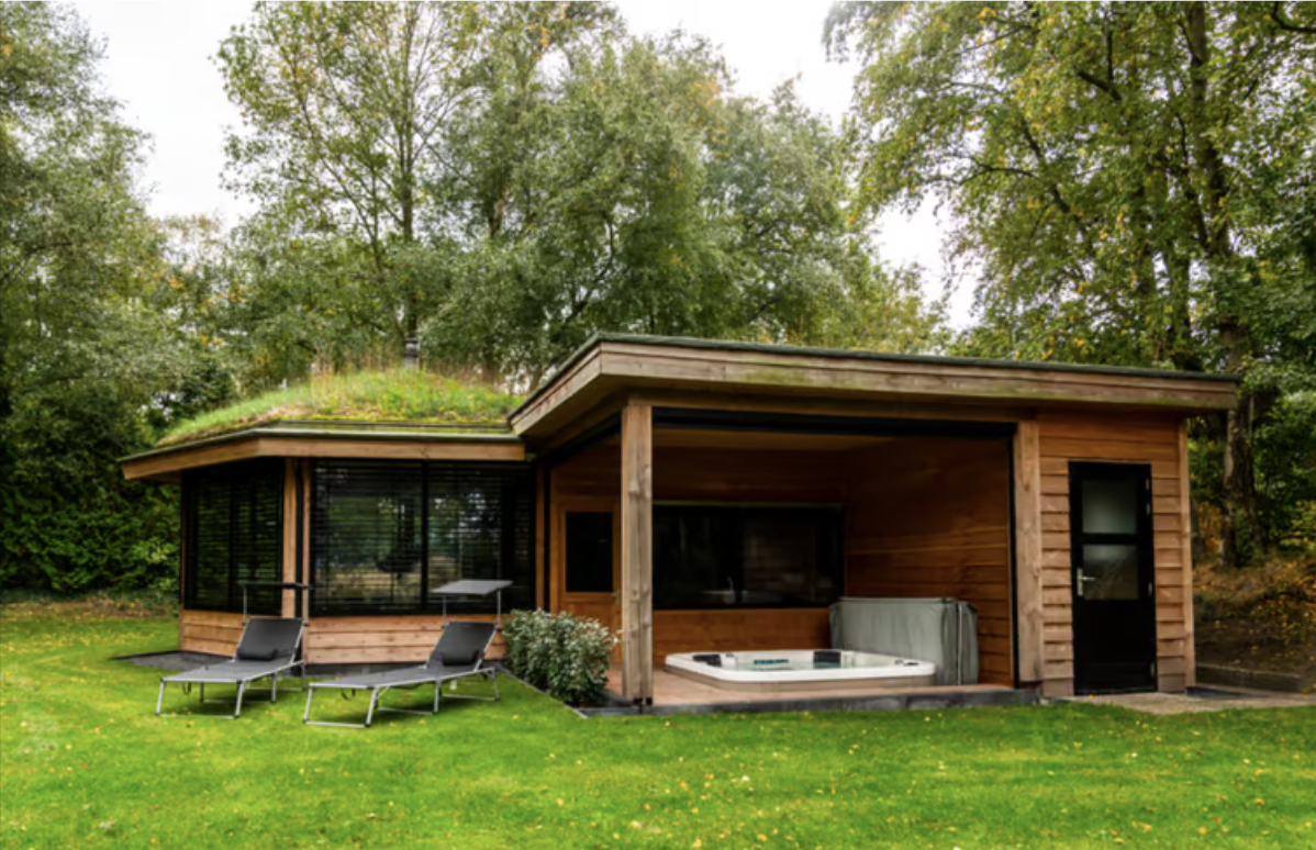 Natuurhuisje met sauna en jacuzzi