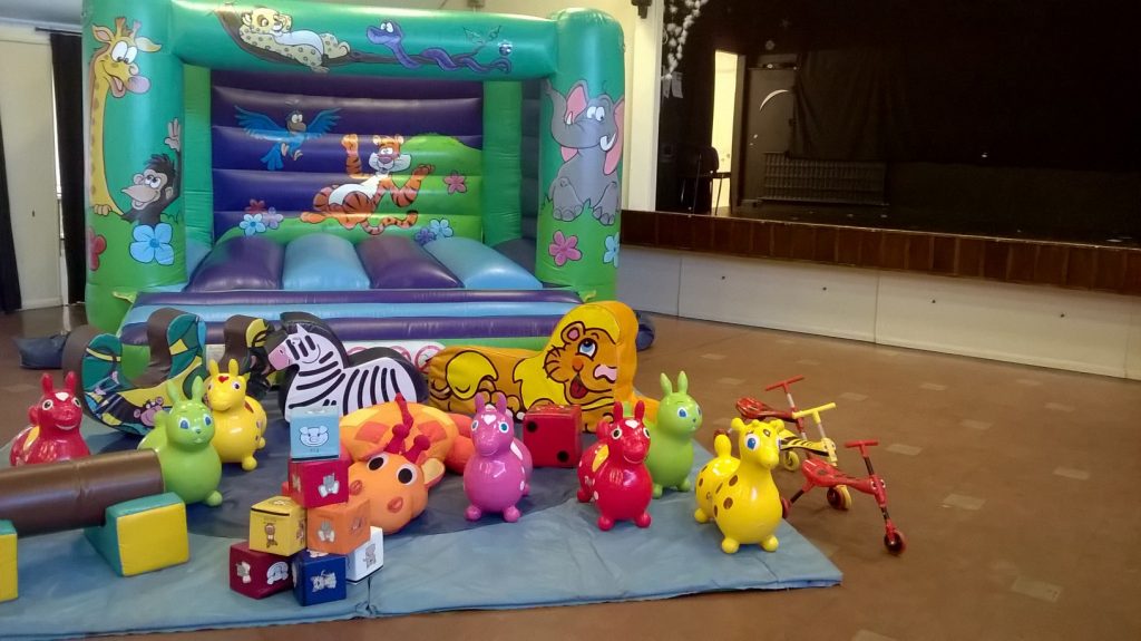 Jungle Bouncy Castle and soft play for hire at Hedge End SOcial club birthday party
