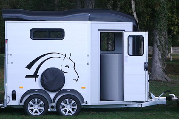 Hästtransport Cheval Liberté Touring Jumping