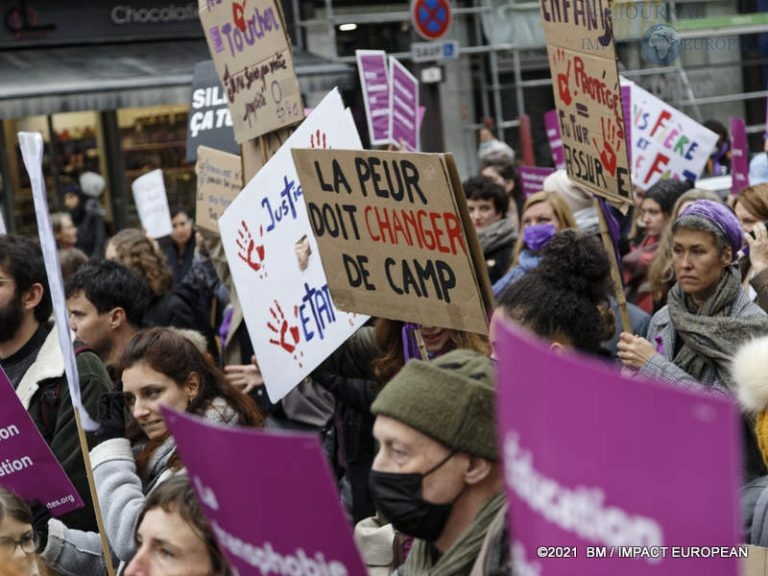 Manif stop violences 37