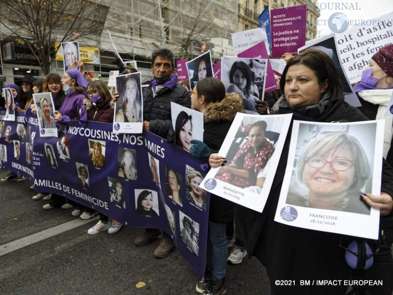 Manif stop violences 77