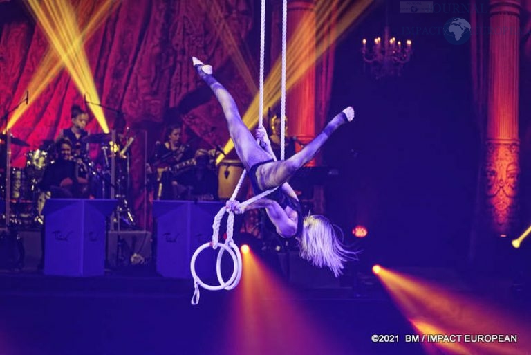 cirque Phenix 09