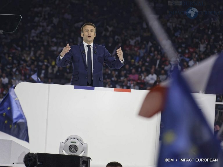 Emmanuel Macron 48