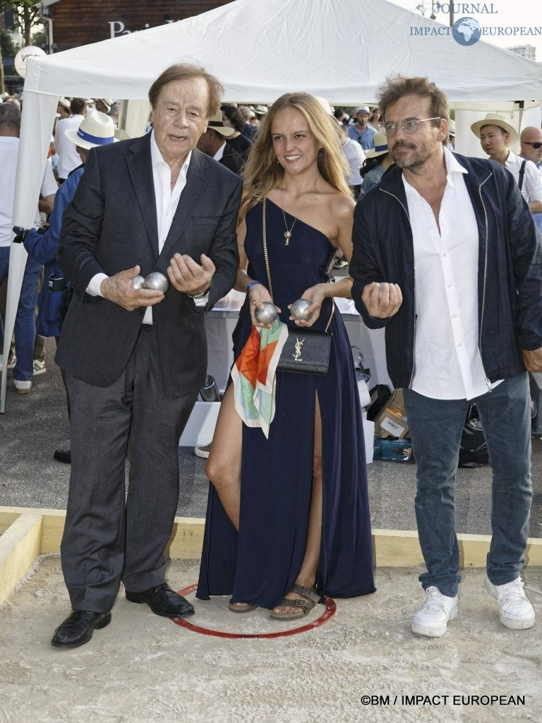 Trophée de la Pétanque Gastronomique 8ème édition, Daniel Lauclair, l'acteur Stephane Henon et sa fille Kina Henon