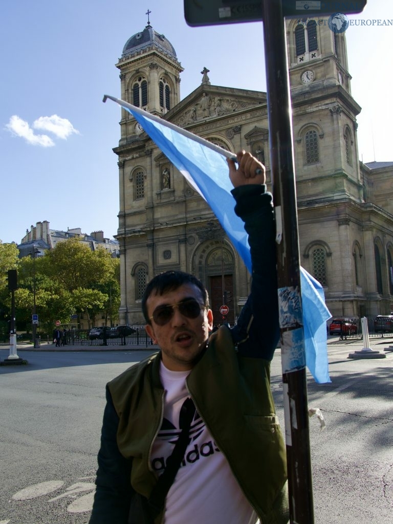 Les Ouïghours dénonce le « génocide » à l'occasion de la fête nationale de la RPC / ©Cedric CHOTEL - IMPACT EUROPEAN