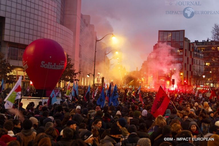 manif réforme retraites 32