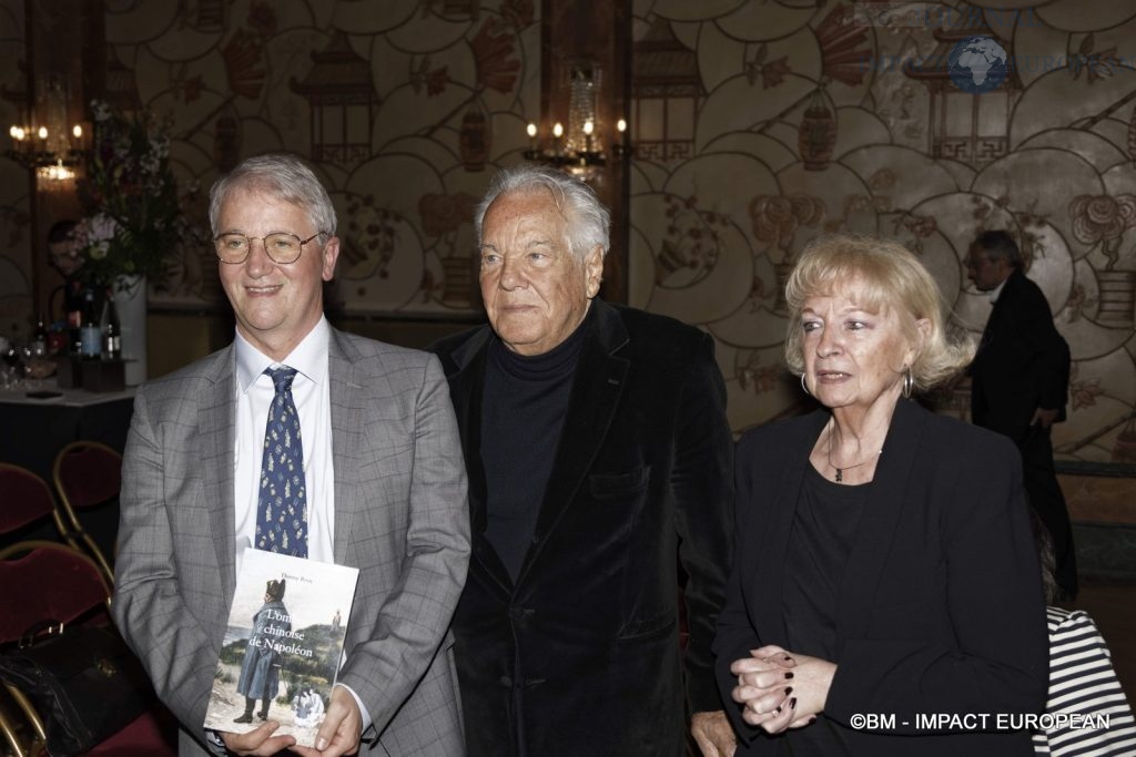 L'écrivain Thierry Brun, Massimo Gargia et Cathy Burg