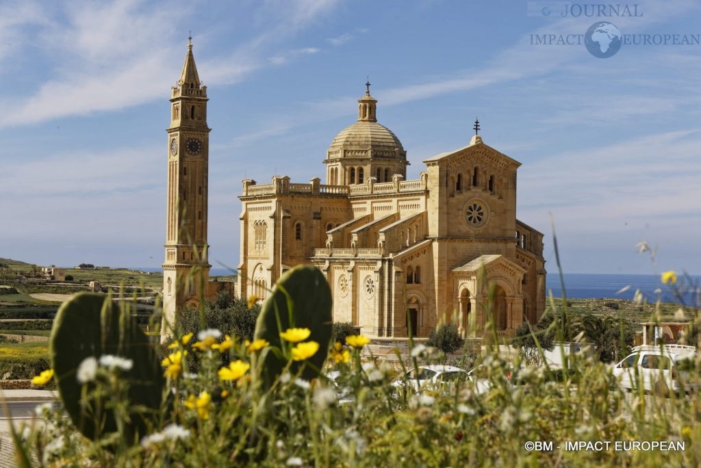 Ta’ Pinu Basilica 01