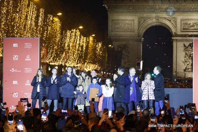 Illumination Champs-Elysées 13