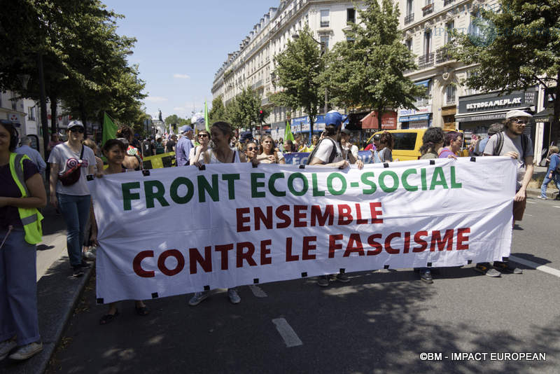 Marche contre l'extrême droite 03