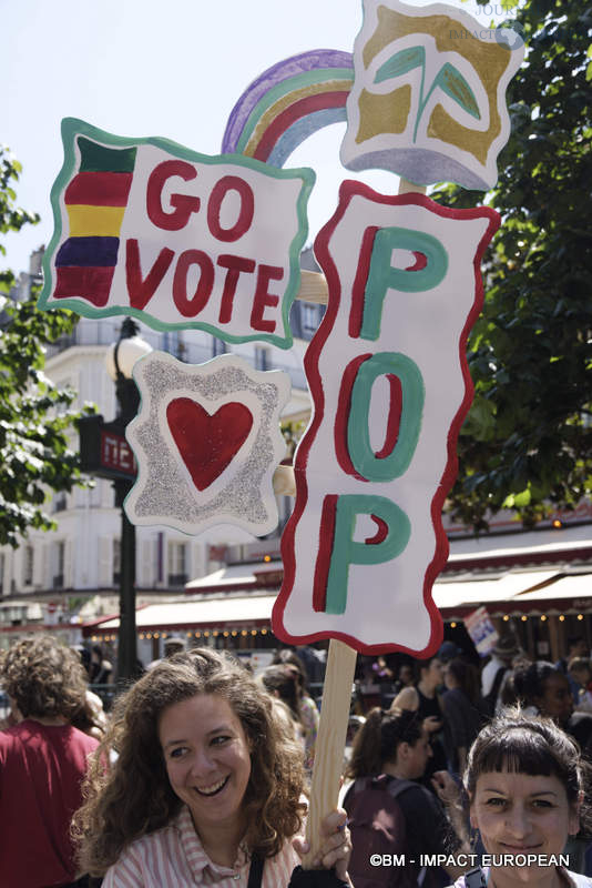 Marche contre l'extrême droite 32