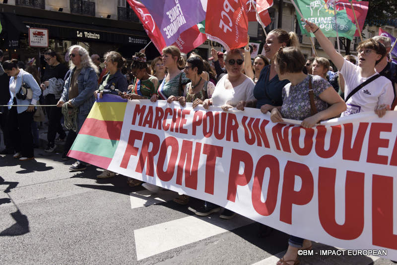 Marche contre l'extrême droite 51