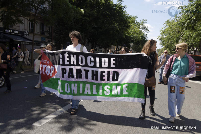 Marche contre l'extrême droite 58