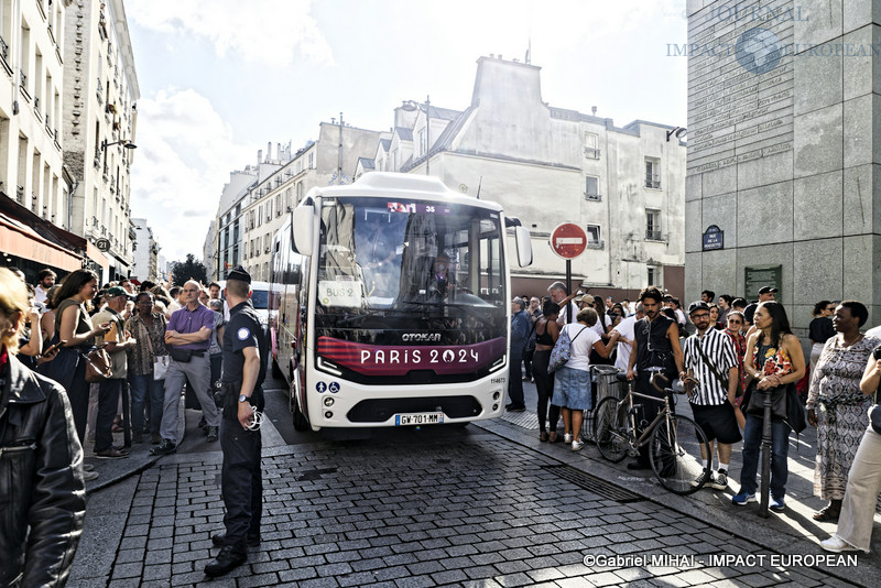 IMG_1199fllame à la Bastille