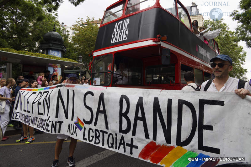 Marche des Fiertés 2024 33