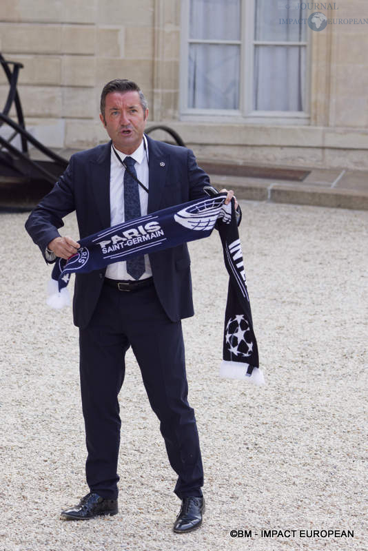 PSG 012