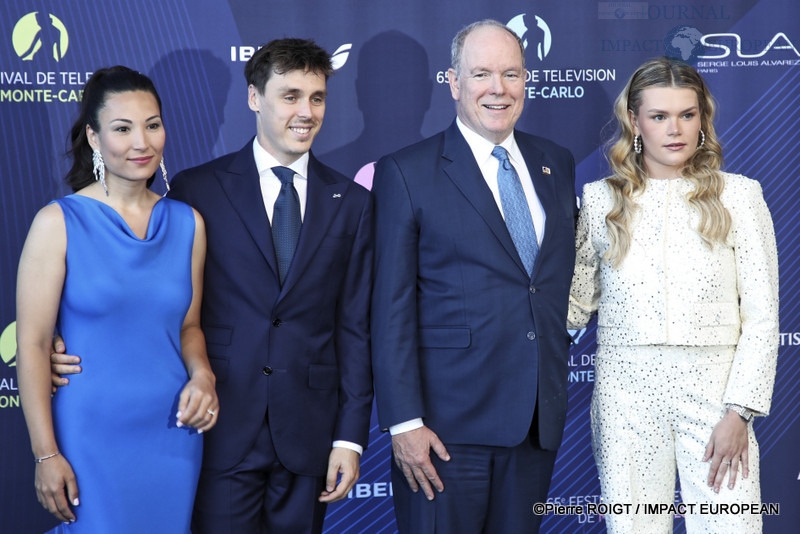 Marie l'épouse et Louis Ducruet, le fils de la princesse Stéphanie,  Albert II de Monaco et Camille Gottlieb à la 65 e édition du Festival de Télévision de Monte-Carlo, le 12 juin 2026.