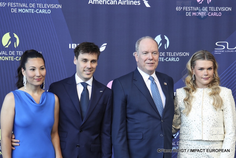 Marie l'épouse et Louis Ducruet, le fils de la princesse Stéphanie,  Albert II de Monaco et Camille Gottlieb à la 65 e édition du Festival de Télévision de Monte-Carlo, le 12 juin 2026.