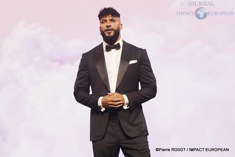 A27I9302Ricky Whittle