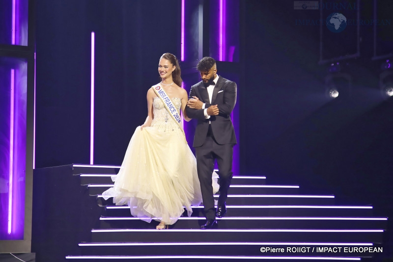 A27I9515MISS FRANCE 2026
