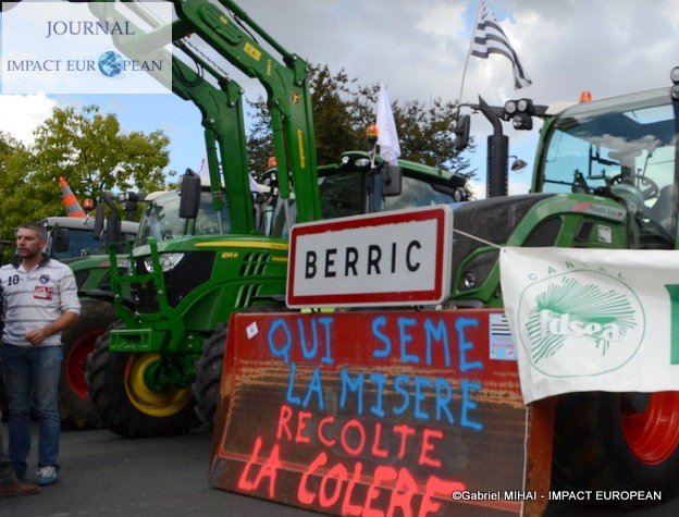 Christiane Lambert a demandé aux agriculteurs  de “suspendre le mouvement”