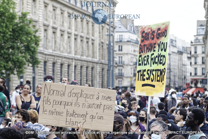 manif Adama Traore 54