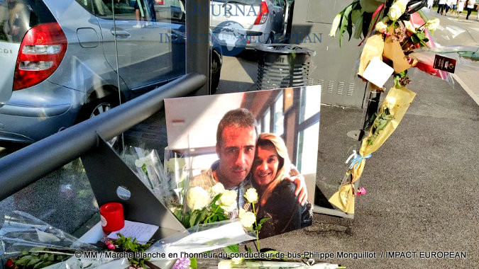 Marche blanche en l'honneur du conducteur de bus Philippe Monguillot