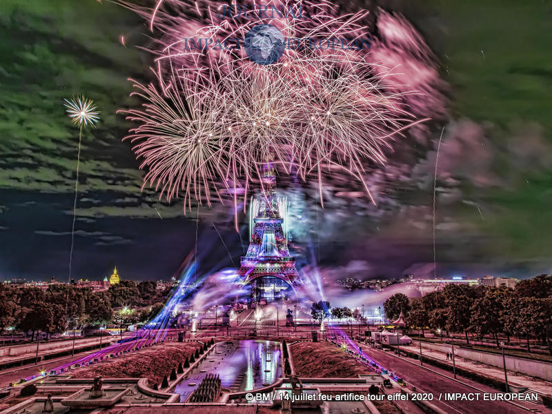 feu artifice tour eiffel 2020 13