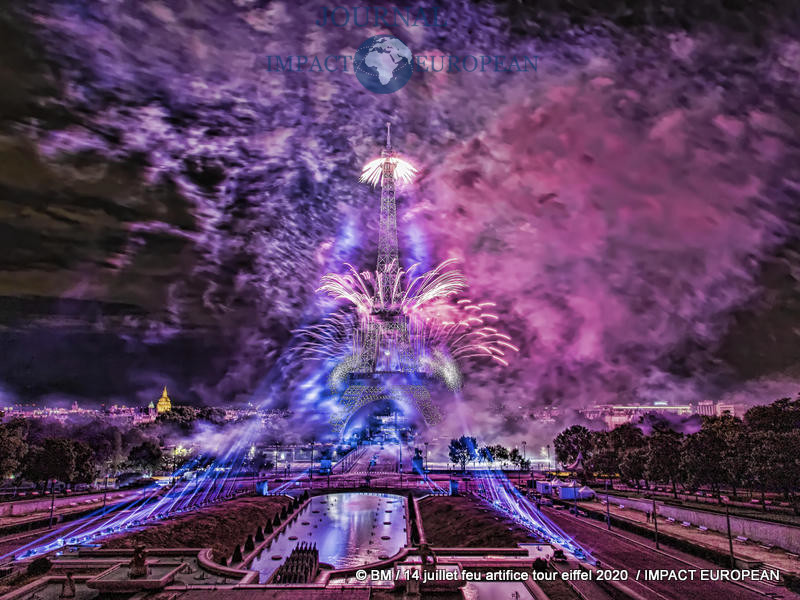 feu artifice tour eiffel 2020 32